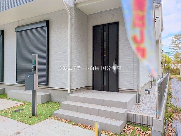 周辺のエリアで他にも沢山売りに出ている物件があります。インターネット掲載前の情報などもありますのでお気軽にお問合せください。まとめてご見学できます。 