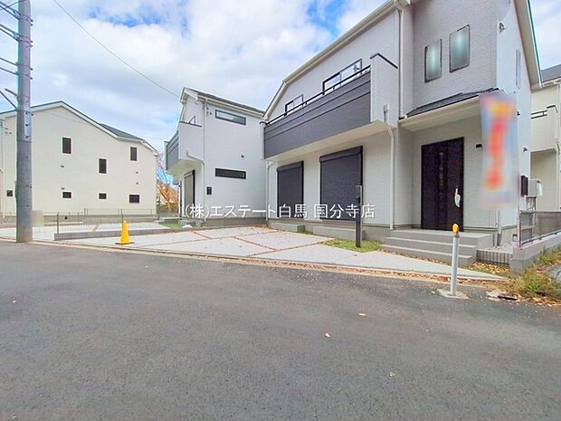 周辺のエリアで他にも沢山売りに出ている物件があります。インターネット掲載前の情報などもありますのでお気軽にお問合せください。まとめてご見学できます。