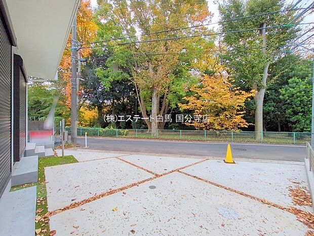 現地のご見学予約もスタートしました。周辺で売りに出ている物件も沢山御座います。まとめてご見学ができますのでお気軽にお申しつけください。 