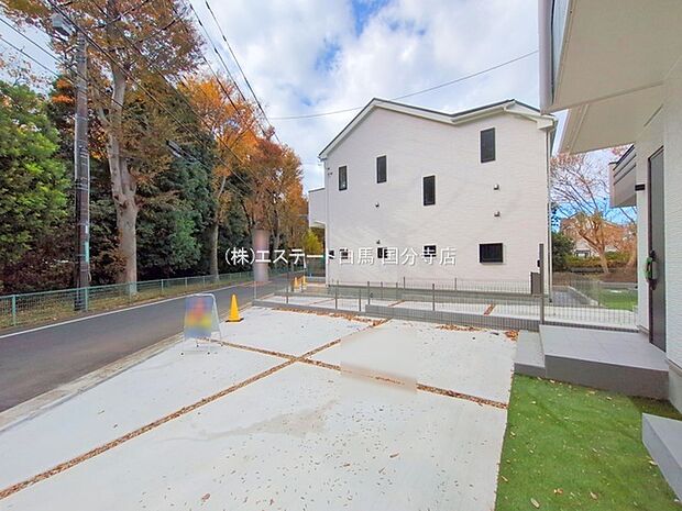 現地のご見学予約もスタートしました。周辺で売りに出ている物件も沢山御座います。まとめてご見学ができますのでお気軽にお申しつけください。