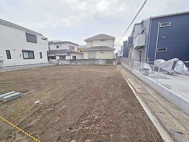 建物のモデルハウスのご見学予約もスタートしました。当日のご見学予約も大歓迎ですので、お気軽にお問合せください。