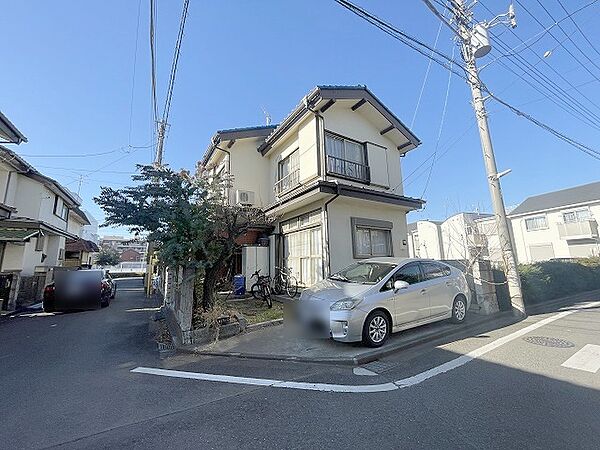 白馬の家は、断熱性と気密性に優れた「冬に暖かく、夏に涼しい」オーダーメイド住宅、ご希望に合わせたプランニングを行います。