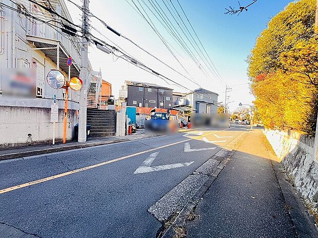 個々の優先事項や好みに基づいて考慮することが重要、 様々なライフスタイル、自分や家族にとってマッチする街並みを選ぶことが大切です。