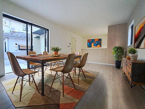 本画像はCGで作成しており、実際に現地に家具は置かれておりません。また、価格に家具は含まれておりません。 