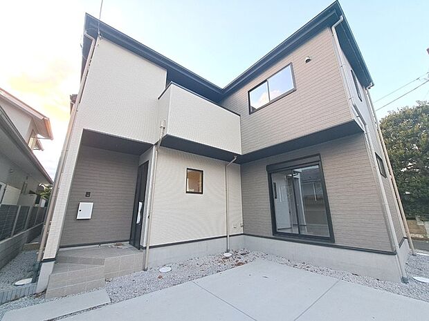 現地のご見学予約もスタートしました。周辺で売りに出ている物件も沢山御座います。まとめてご見学ができますのでお気軽にお申しつけください。