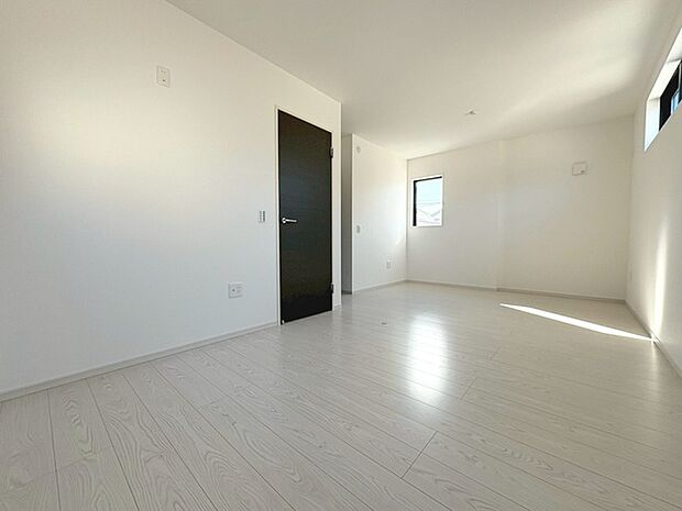 周辺のエリアで他にも沢山売りに出ている物件があります。インターネット掲載前の情報などもありますのでお気軽にお問合せください。まとめてご見学できます。