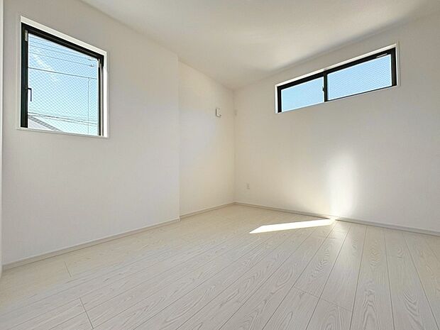 周辺のエリアで他にも沢山売りに出ている物件があります。インターネット掲載前の情報などもありますのでお気軽にお問合せください。まとめてご見学できます。