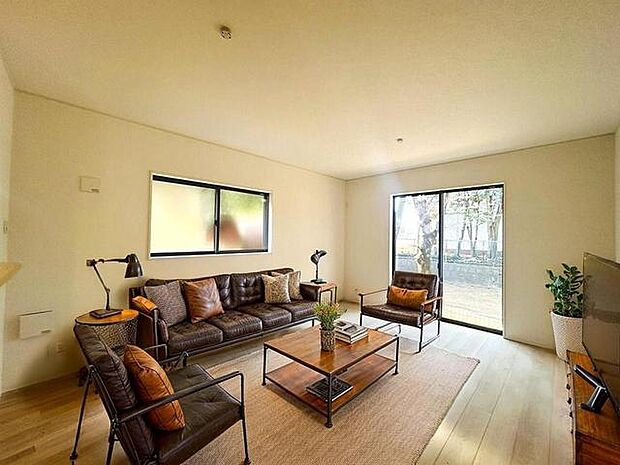 本画像はCGで作成しており、実際に現地に家具は置かれておりません。また、価格に家具は含まれておりません。