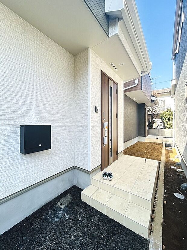 建物が完成しましたので室内のご見学予約スタート。当日のご見学予約も大歓迎です。お気軽にご連絡ください。他にもインターネットに掲載していない情報も沢山ありますので、比較で併せてご見学ができます。