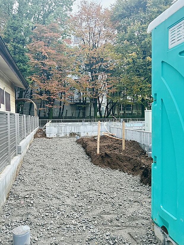 周辺のエリアで他にも沢山売りに出ている物件があります。インターネット掲載前の情報などもありますのでお気軽にお問合せください。まとめてご見学できます。 