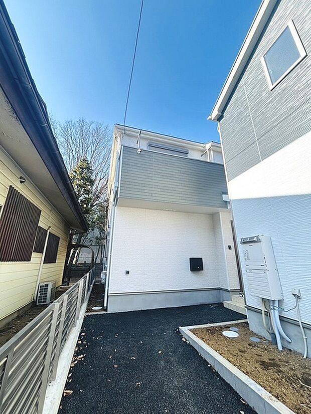 建物が完成しましたので室内のご見学予約スタート。当日のご見学予約も大歓迎です。お気軽にご連絡ください。他にもインターネットに掲載していない情報も沢山ありますので、比較で併せてご見学ができます。