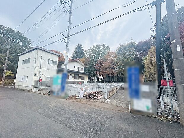 現地のご見学予約もスタートしました。周辺で売りに出ている物件も沢山御座います。まとめてご見学ができますのでお気軽にお申しつけください。