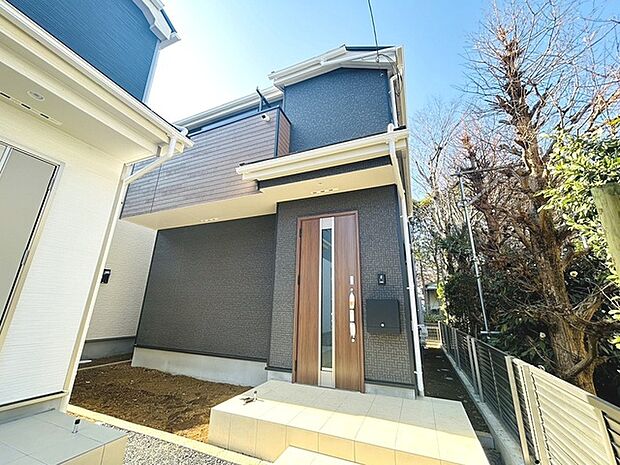 建物が完成しましたので室内のご見学予約スタート。当日のご見学予約も大歓迎です。お気軽にご連絡ください。他にもインターネットに掲載していない情報も沢山ありますので、比較で併せてご見学ができます。