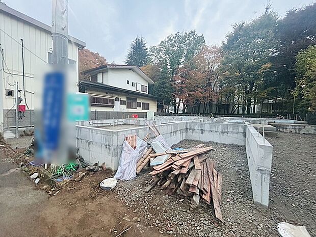 現地のご見学予約もスタートしました。周辺で売りに出ている物件も沢山御座います。まとめてご見学ができますのでお気軽にお申しつけください。