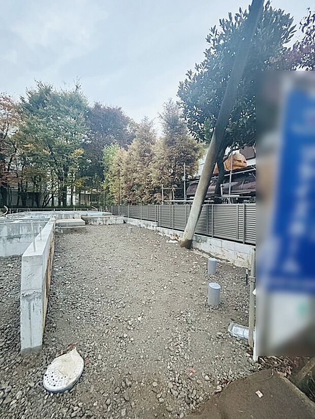 周辺のエリアで他にも沢山売りに出ている物件があります。インターネット掲載前の情報などもありますのでお気軽にお問合せください。まとめてご見学できます。