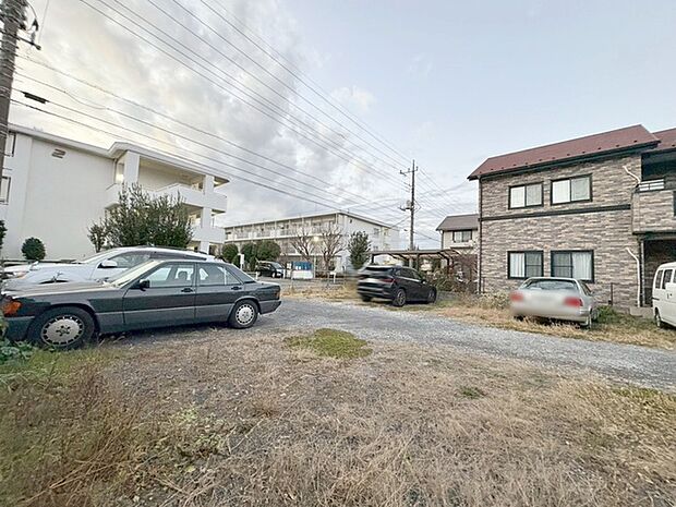 現地のご見学予約もスタートしました。周辺で売りに出ている物件も沢山御座います。まとめてご見学ができますのでお気軽にお申しつけください。