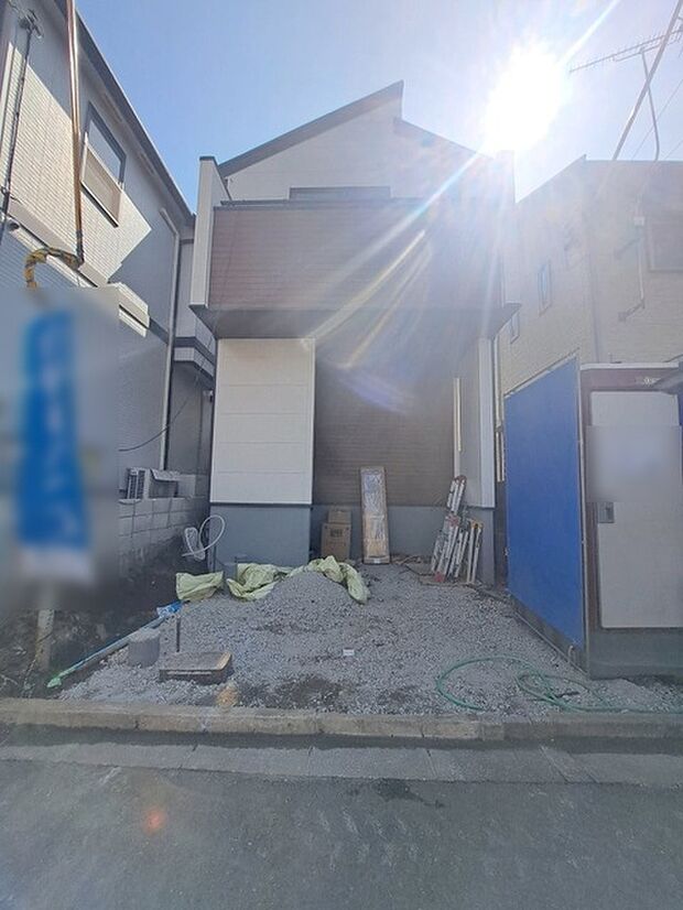 現地のご見学予約もスタートしました。周辺で売りに出ている物件も沢山御座います。まとめてご見学ができますのでお気軽にお申しつけください。