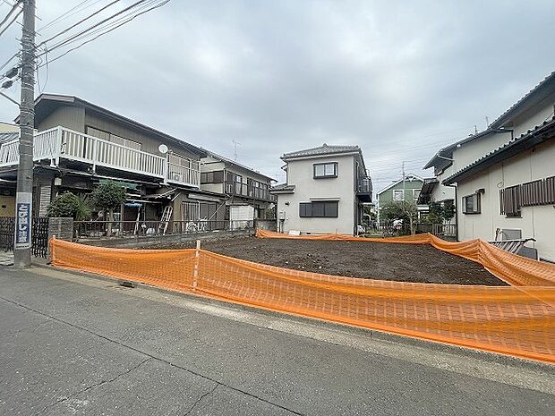 周辺のエリアで他にも沢山売りに出ている物件があります。インターネット掲載前の情報などもありますのでお気軽にお問合せください。まとめてご見学できます。 