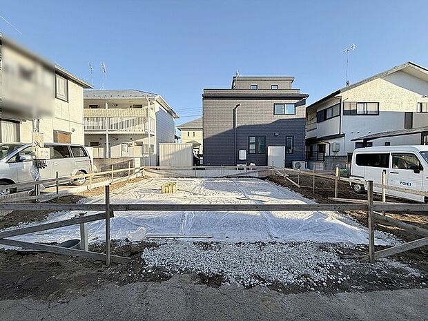 現在建物を建築中です、建築中の物件については現地確認の他、同施工会社の完成施工例のご案内、担当者のプレゼンテーションにてご検討ください。適切なご検討の方法をご説明させて頂きます。