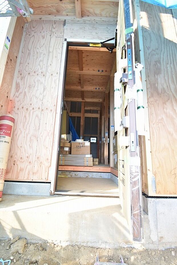 周辺のエリアで他にも沢山売りに出ている物件があります。インターネット掲載前の情報などもありますのでお気軽にお問合せください。まとめてご見学できます。