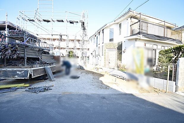 現地のご見学予約もスタートしました。周辺で売りに出ている物件も沢山御座います。まとめてご見学ができますのでお気軽にお申しつけください。