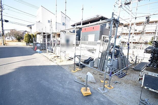 現地のご見学予約もスタートしました。周辺で売りに出ている物件も沢山御座います。まとめてご見学ができますのでお気軽にお申しつけください。 