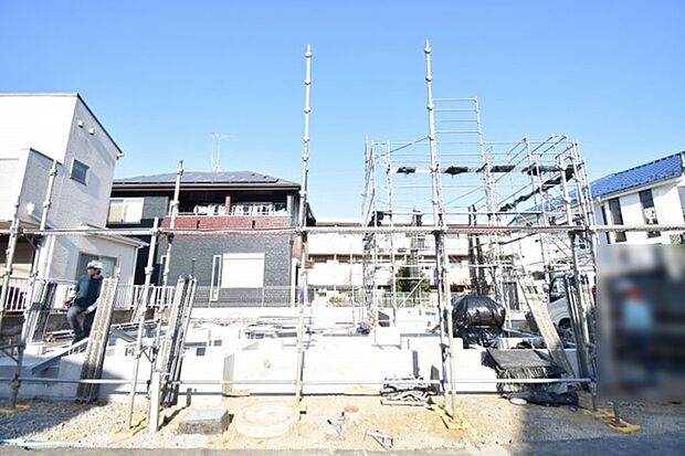 周辺のエリアで他にも沢山売りに出ている物件があります。インターネット掲載前の情報などもありますのでお気軽にお問合せください。まとめてご見学できます。 