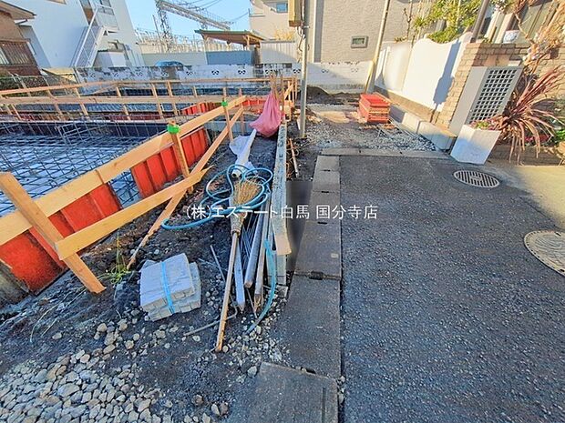 周辺のエリアで他にも沢山売りに出ている物件があります。インターネット掲載前の情報などもありますのでお気軽にお問合せください。まとめてご見学できます。 