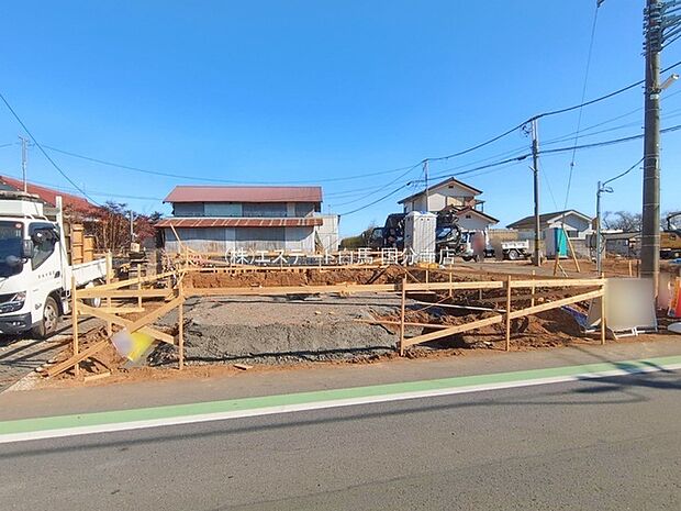 周辺のエリアで他にも沢山売りに出ている物件があります。インターネット掲載前の情報などもありますのでお気軽にお問合せください。まとめてご見学できます。