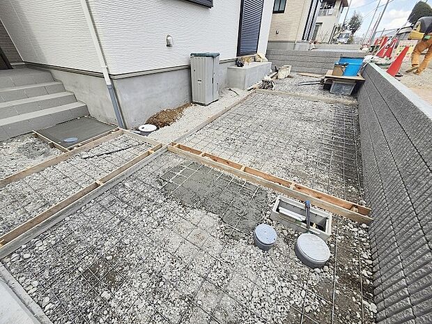 周辺のエリアで他にも沢山売りに出ている物件があります。インターネット掲載前の情報などもありますのでお気軽にお問合せください。まとめてご見学できます。