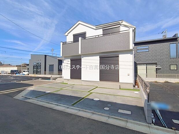 建物が完成しましたので室内のご見学予約スタート。当日のご見学予約も大歓迎です。お気軽にご連絡ください。他にもインターネットに掲載していない情報も沢山ありますので、比較で併せてご見学ができます。