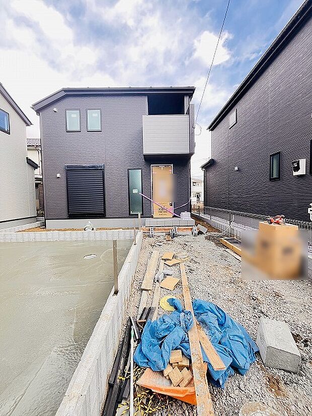 現地のご見学予約もスタートしました。周辺で売りに出ている物件も沢山御座います。まとめてご見学ができますのでお気軽にお申しつけください。