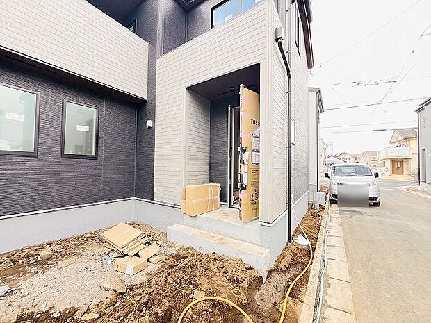 周辺のエリアで他にも沢山売りに出ている物件があります。インターネット掲載前の情報などもありますのでお気軽にお問合せください。まとめてご見学できます。