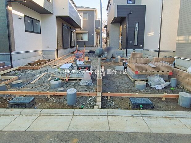 現地のご見学予約もスタートしました。周辺で売りに出ている物件も沢山御座います。まとめてご見学ができますのでお気軽にお申しつけください。 