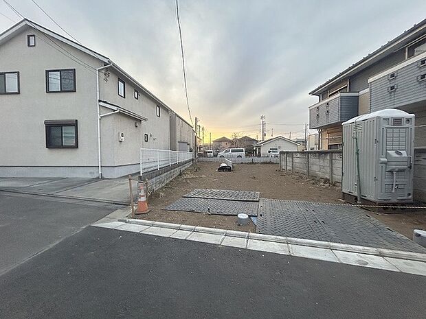 建物のモデルハウスのご見学予約もスタートしました。当日のご見学予約も大歓迎ですので、お気軽にお問合せください。