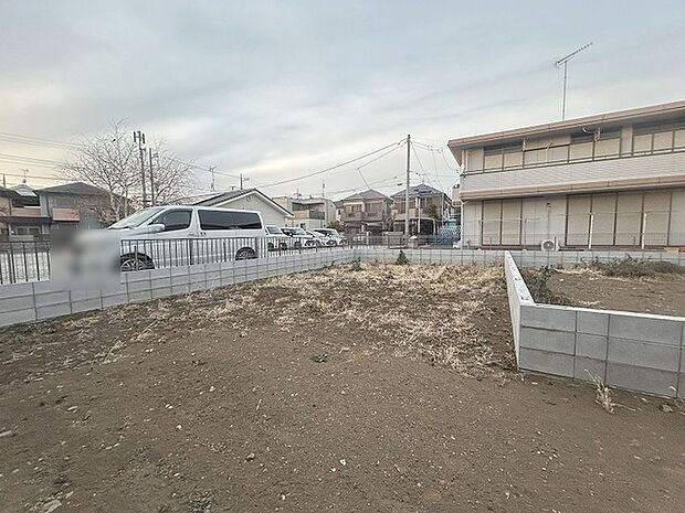 現地のご見学予約もスタートしました。周辺で売りに出ている物件も沢山御座います。まとめてご見学ができますのでお気軽にお申しつけください。 