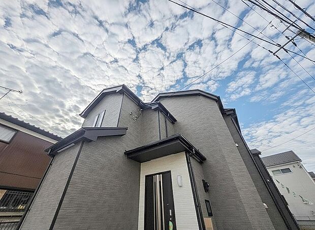 建物が完成しましたので室内のご見学予約スタート。当日のご見学予約も大歓迎です。お気軽にご連絡ください。他にもインターネットに掲載していない情報も沢山ありますので、比較で併せてご見学ができます。 