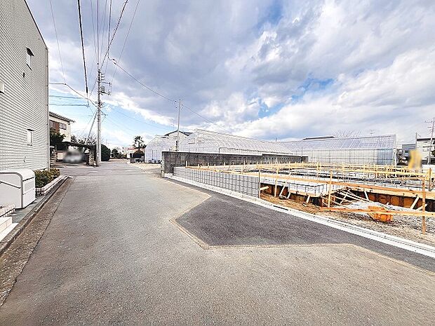 個々の優先事項や好みに基づいて考慮することが重要、 様々なライフスタイル、自分や家族にとってマッチする街並みを選ぶことが大切です。