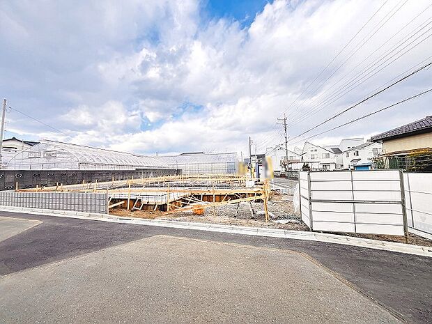 現地のご見学予約もスタートしました。周辺で売りに出ている物件も沢山御座います。まとめてご見学ができますのでお気軽にお申しつけください。