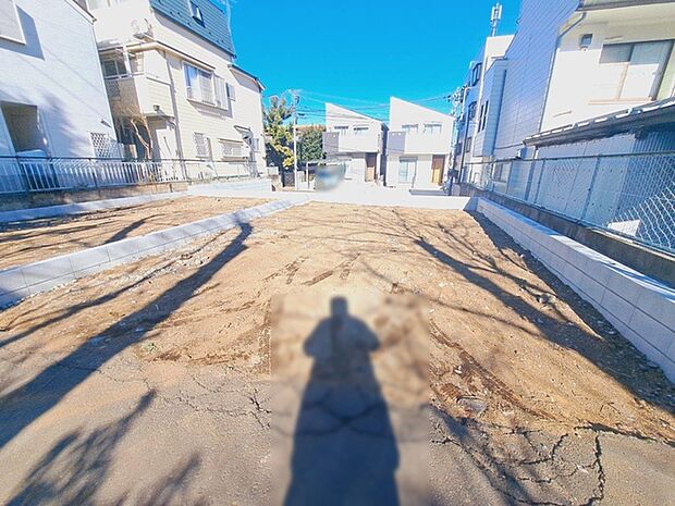 現地のご見学予約もスタートしました。周辺で売りに出ている物件も沢山御座います。まとめてご見学ができますのでお気軽にお申しつけください。 