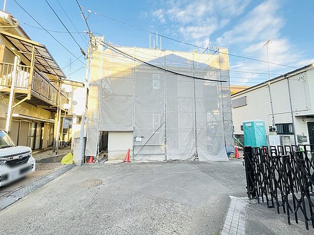 周辺のエリアで他にも沢山売りに出ている物件があります。インターネット掲載前の情報などもありますのでお気軽にお問合せください。まとめてご見学できます。 