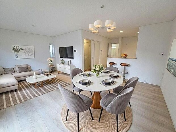 本画像はCGで作成しており、実際に現地に家具は置かれておりません。また、価格に家具は含まれておりません。 