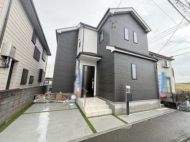 建物が完成しましたので室内のご見学予約スタート。当日のご見学予約も大歓迎です。お気軽にご連絡ください。他にもインターネットに掲載していない情報も沢山ありますので、比較で併せてご見学ができます。 