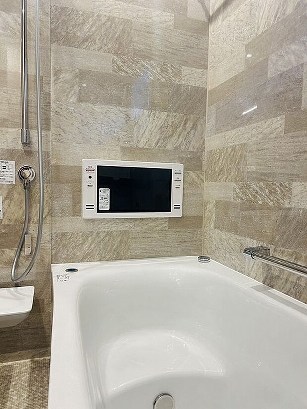 16型 浴室テレビ