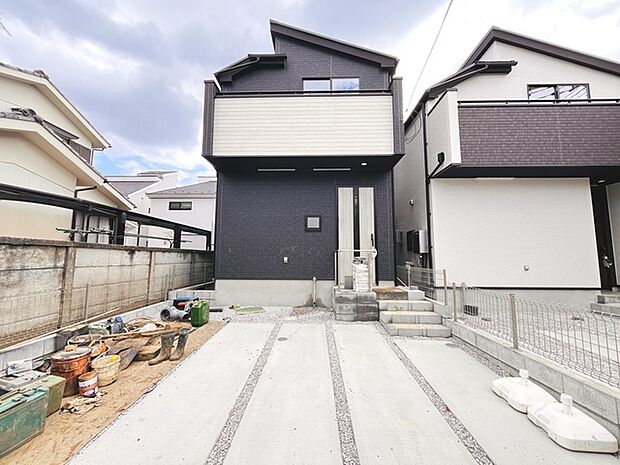 現地のご見学予約もスタートしました。周辺で売りに出ている物件も沢山御座います。まとめてご見学ができますのでお気軽にお申しつけください。 