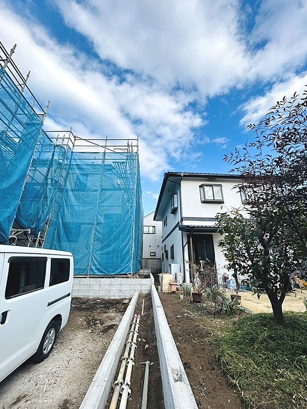 周辺のエリアで他にも沢山売りに出ている物件があります。インターネット掲載前の情報などもありますのでお気軽にお問合せください。まとめてご見学できます。