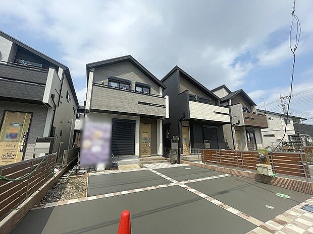 現地のご見学予約もスタートしました。周辺で売りに出ている物件も沢山御座います。まとめてご見学ができますのでお気軽にお申しつけください。