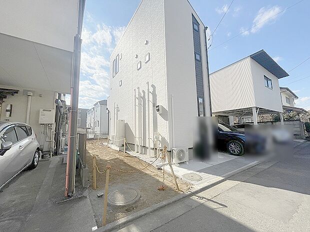 周辺のエリアで他にも沢山売りに出ている物件があります。インターネット掲載前の情報などもありますのでお気軽にお問合せください。まとめてご見学できます。 