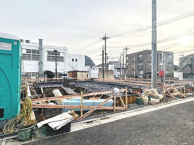 現地のご見学予約もスタートしました。周辺で売りに出ている物件も沢山御座います。まとめてご見学ができますのでお気軽にお申しつけください。 