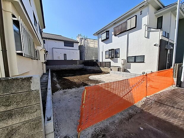 始発駅でもある武蔵小金井駅もより、本町アドレスの新築住宅